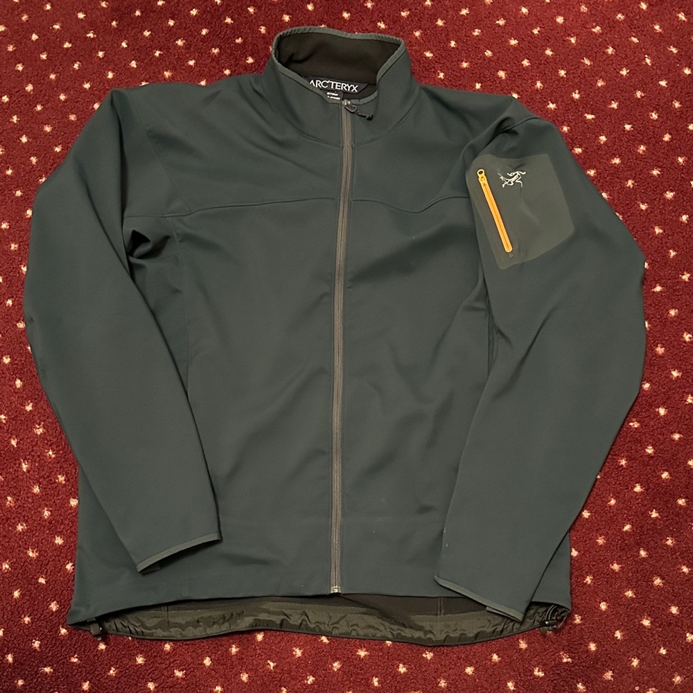 Arc'teryx Dark Navy/Grey Softshell with Orange Accent Men’s XL